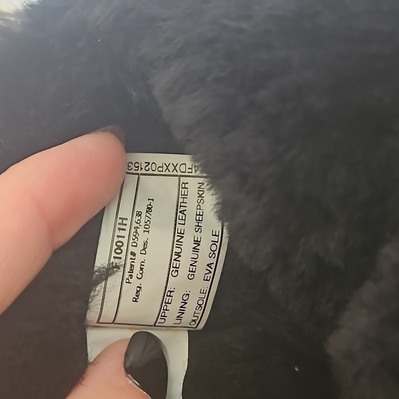 Black Classic Tall UGGS Size 7 - Picture 9 of 11